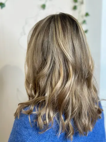 Balayage réalisation salon